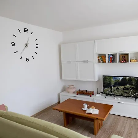 Casa Soleggiata Sull'altopiano Apartment