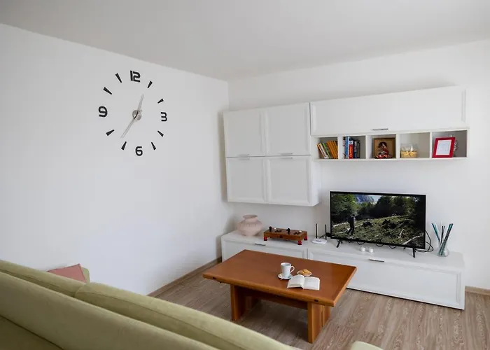 Casa Soleggiata Sull'altopiano Apartamento